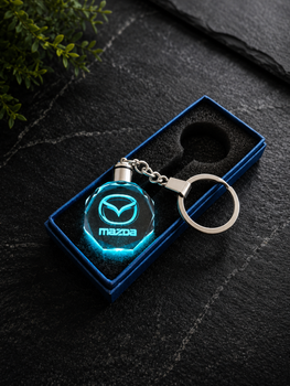 Брелок автомобильный на ключе с логотипом Mazda с подсветкой