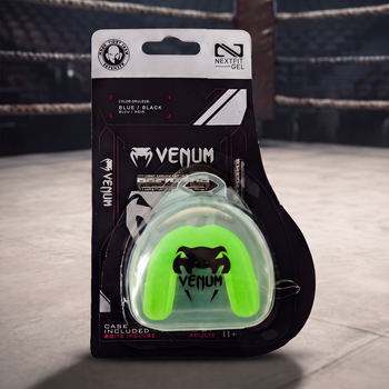 Капа боксерська та для єдиноборств Venum Predator одностороння зелена