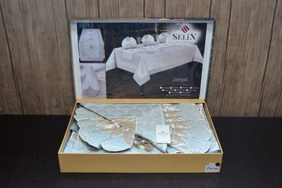 Скатертина Selin 120114350 350x160 см Оксамит Бежевий