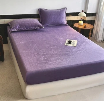 Простынь на резинке с наволочками из велюра Colorful Home 21795 160х200х25 см фиолетовая 5263633