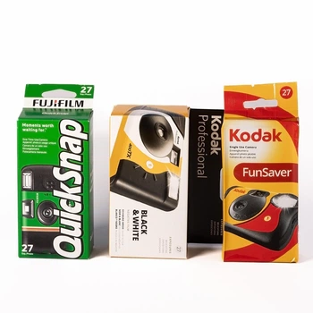 Набір одноразових плівкових камер Kodak Funsaver 27, Pro Tri-X 27 та Fujifilm Quicksnap 27 - 3 фотоапарати, зі спалахом (фотоплівка та батарейка) по 27 кадрів кожна