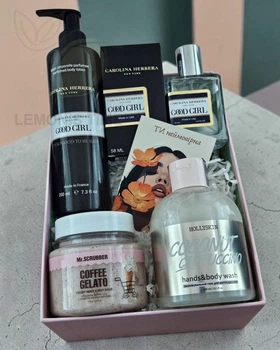 Подарочный набор косметики No Brand аналог Carolina Herrera Good Girl 4 в 1 ver.2