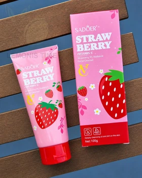 Пінка для вмивання з полуницею та вітаміном C SADOER Strawberry VC Radiance Facial Cleanser, 100 g