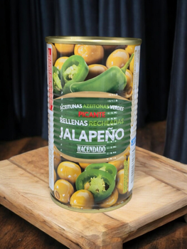 Оливки зеленые Hacendado Aceitunas Verdes Rellenas de Jalapeño Picante с перцем халапеньо 350 г