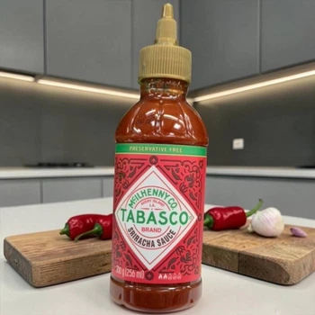 Соус Tabasco Brand Sriracha Sauce 256 мл