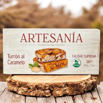 Туррон (нуга) Artesania с карамелью и миндалем 200 г