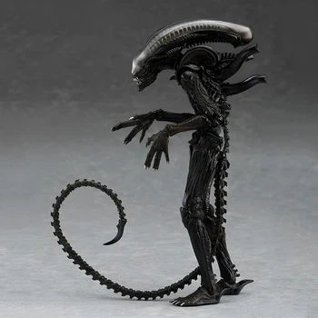 Фигурка Ксеноморф RESTEQ 16 см — коллекционная фигурка Чужого из фильма «Alien» на подставке