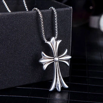 Хрестик Chrome Hearts, Великий