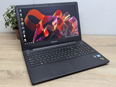 Ноутбук Medion Erazer P6661:15.6 Full HD,Intel Core i7 6500U,16 GB DDR3,SSD 128Gb+HDD 320Gb - Б/У