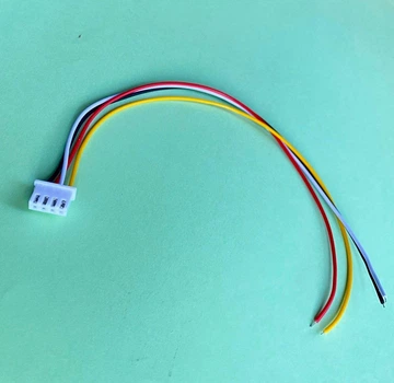 Кабель с разъемом JST XH 2.54 4-pin «мама» (провода 20 см, 26 AWG)