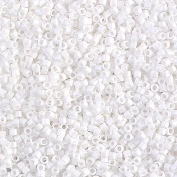 DB-351 Бісер Miyuki Delica Beads 11/0 (матовий білий), 50 г