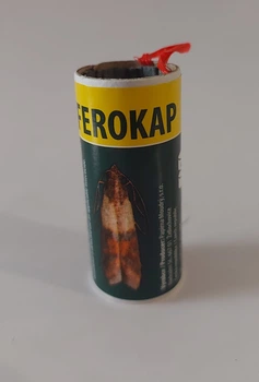 Липка стрічка проти молі Ferokap 1шт