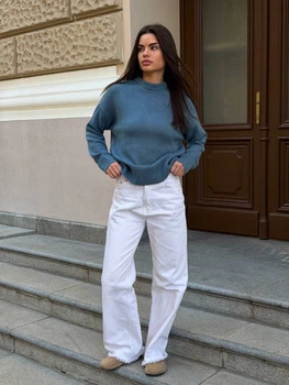 Базовый женский свитер голубого цвета 39288 One Size