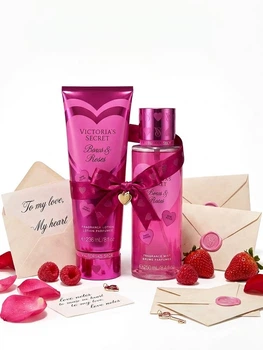 Подарочный набор Victoria's Secret Bows & Roses: Парфюмированный спрей + Лосьон + Фирменный пакет