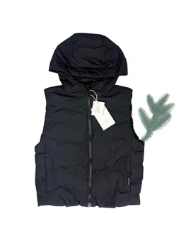 Демісезонний жилет ZARA 122 см чорний артикул Л1406