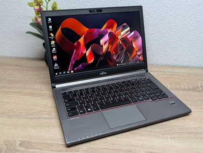 Ноутбук Fujitsu E746: 14 Full Hd Intel Core i5-6200U 8 GB DDR4 250Gb SSD - Б/У | Код 3133660313