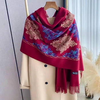 Теплий жіночий кашеміровий шарф палантин Boutique embroidery з вишивкою 180х70см Бордовий