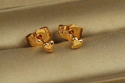 Серьги гвоздики Xuping Jewelry Гладкие сердца 4 мм золотистые