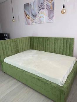 Кровать угловая двухспальная 160х200 дизайн Скай TINGO MEBLI зеленый (натуральное дерево/ЛДСП/металл)