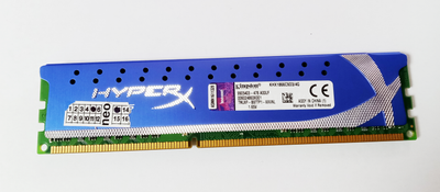 Оперативна пам'ять Kingston DDR3-1866 4096MB PC3-15000 HyperX (KHX1866C9D3/4G) Б/В