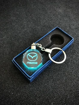 Брелок автомобильный на ключе с логотипом Mazda с подсветкой