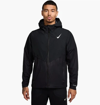 Ветровка мужскиая Nike Sfadv Aerosfivt Black S Черный FZ9039-010