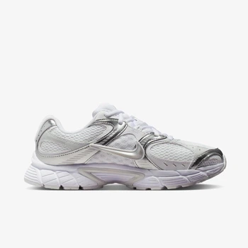 Кроссовки женские Nike W V5 Rnr 36.5 Белый HQ7901-112