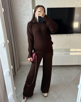 Свитер женский рваный шоколадный 42-56 г1435.7011