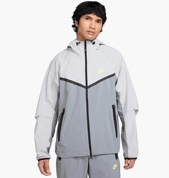 Спортивнаі вітрівка чоловіча Nike Tech Windrunner Grey L Сірий HV6514-065