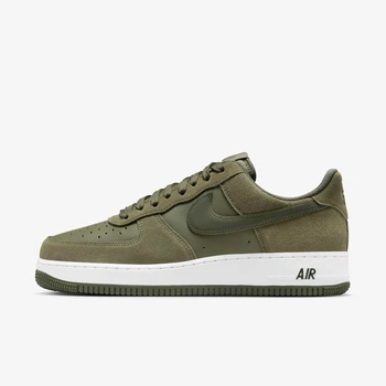 Кроссовки мужские Nike Air Force 1 07 Lv8 41 Хаки IB6388-200