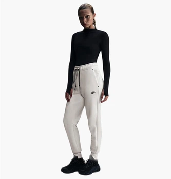 Спортивні штани жіночі Nike Sportswear Tech Fleece Womens Mid- Rise Joggers White XS Білі HV6779-110