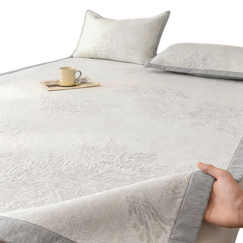 Комплект из трех предметов: охлаждающий коврик MiiOW Summer Class A Ice Silk, летний домашний коврик Ice Bean, постельное белье, можно стирать в машине, размер 180*200 см.