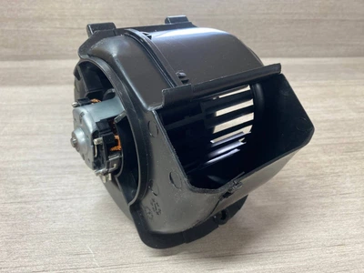 Мотор печки THERMOTEC DDW013TT VOLKSWAGEN PASSAT