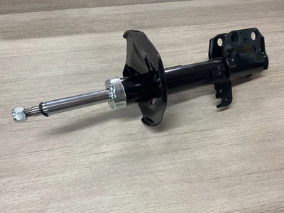 Амортизатор передній лівий SATO TECH 21543FL TOYOTA AVENSIS 03->