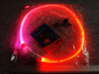 Яскравий світлодіодний LED нашийник для собак та котів 70 см (можна вкорочувати) з USB-заряд. кабель в комплекті. Видимість до 500м в темноті. Колір рожевий.