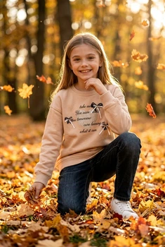 Кофта для девочки: блеск, бантики и комфорт Kiddo бежевый 164 см