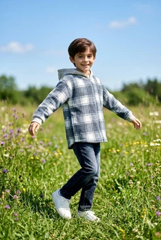 Сорочка флісова в клітинку з капюшоном для хлопчика Kiddo синій 146 см