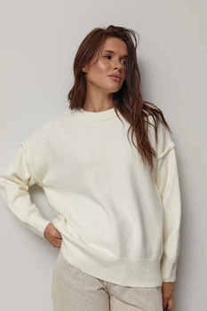 В'язаний джемпер oversize з декоративними швами LR9047r молочный ONE SIZE