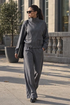Бомбер жіночий костюмний прямого крою з коміром-стійкою Seventeen PreFall 26 сірий L-XL 2450.6831