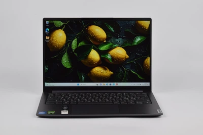 Ультрабук Lenovo Yoga Slim 7 Pro 14IAH7 i7-12700H / 16GB / 512GB / RTX 2050 / 14" 2.8K IPS 90Hz / Win11 (б/у) Ноутбук