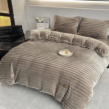 Теплый флисовый комплект постельного белья евро Шарпей Malloory Home Коричневый