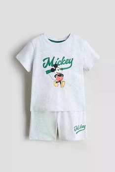 Піжама на хлопчика H&M 110-116 см сірий