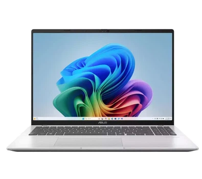 Ноутбук ASUS Vivobook 16 M1607KA-MB150W 16" Ryzen AI 5 330 16ГБ оперативної пам'яті 512ГБ Диск SSD Win11 Срібний Функції AI