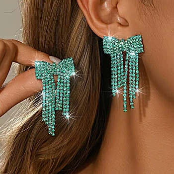 Жіночі сережки "Бантик" 5.4 см jewelry Зелені