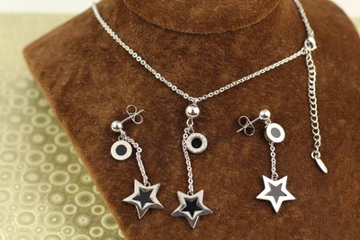 Набор Stainless steel серьги с кулоном Звезда с чернением серебристый