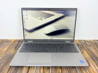Ноутбук Dell Latitude 5520 (15.6" FHD IPS,Core i7-1185G7,Intel Iris XE Graphics) (6568) Б/У