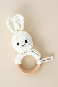 Вязаный прорезыватель с деревянным кольцом "Rabbit" MagBaby (5062)