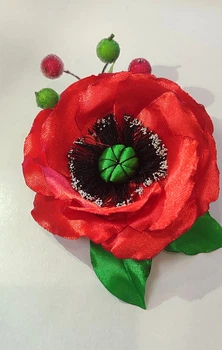 Брошь Маки до дня памяти и примирения