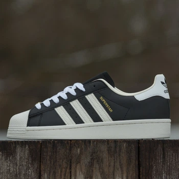 Чоловічі кросівки Adidas Superstar Core Black Cream White 43