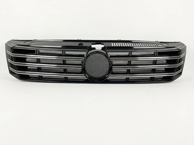 Решітка радіатора Volkswagen Passat 2012-2015